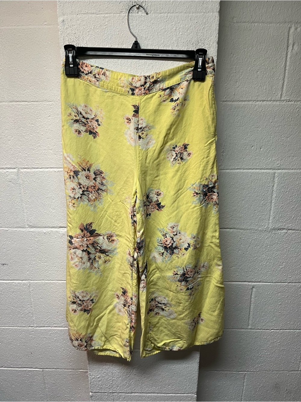 Anthropologie Yellow Floral Wide-Leg Pants - Picture 3 of 7